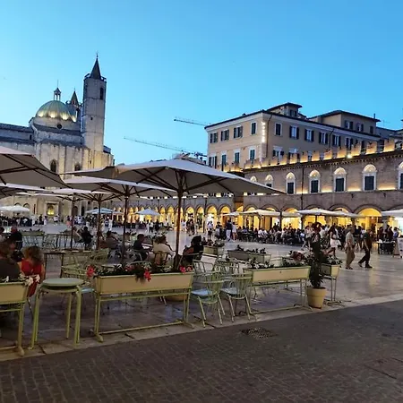 Residenza Della Baronessa 3bdr Charm Fronte Cinema *