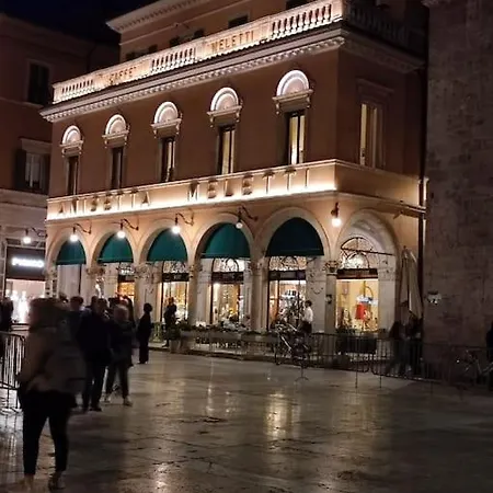 Residenza Della Baronessa 3bdr Charm Fronte Cinema أسكولي بيتشينو